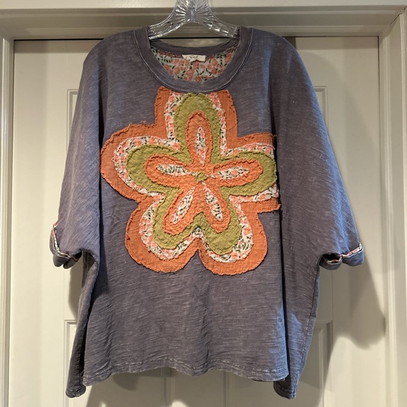 Easel Blue Top with Multicolor Floral Applique - Picture 2 of 6